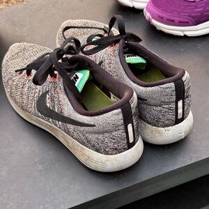 Nike Gray fly Knit Sneakers